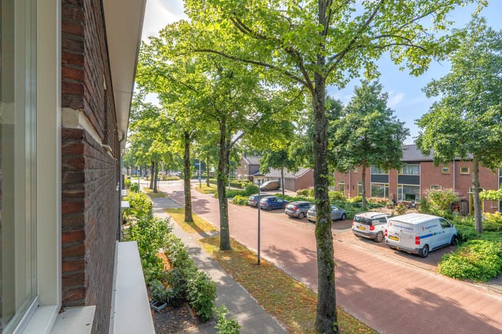 Photo 27 of Dingspelstraat 6