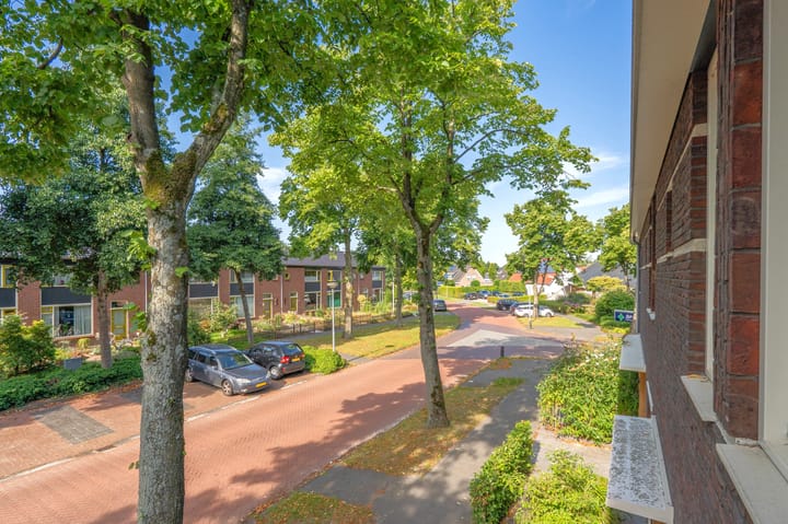 Photo 28 of Dingspelstraat 6
