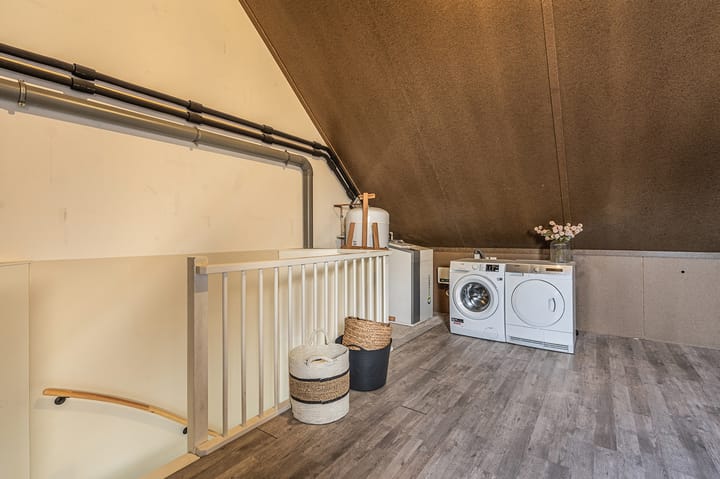 Photo 33 of Dingspelstraat 6