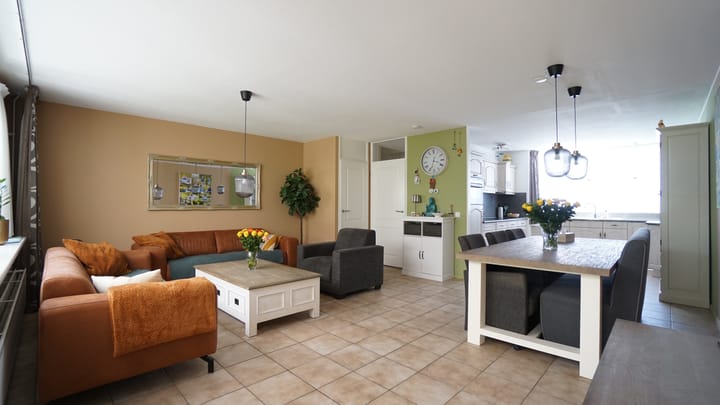 Photo 2 of Monteverdistraat 6