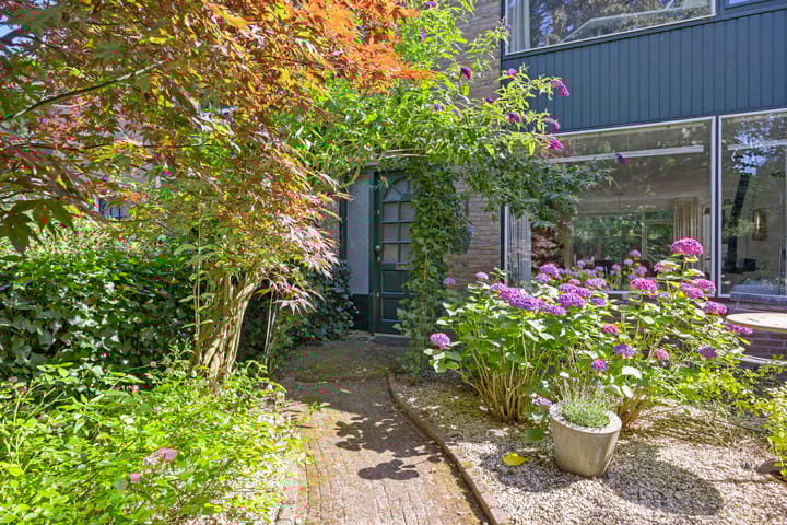 Foto 4 van Antonie van Leeuwenhoeklaan 15