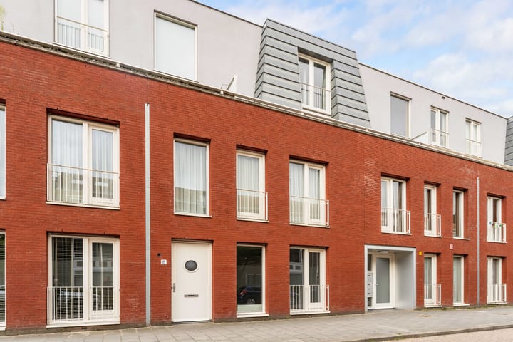 Photo 5 of Louis Couperusstraat 8