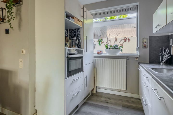 Foto 7 van Leliestraat 49