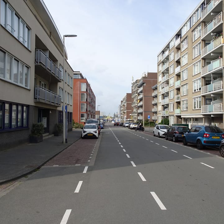 Photo 2 of Vissershavenstraat 10