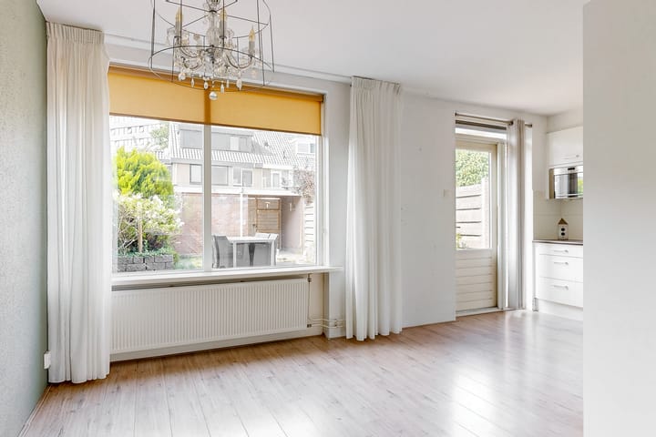 Foto 12 van Plevierstraat 27