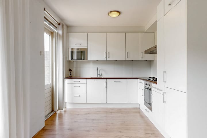 Foto 14 van Plevierstraat 27