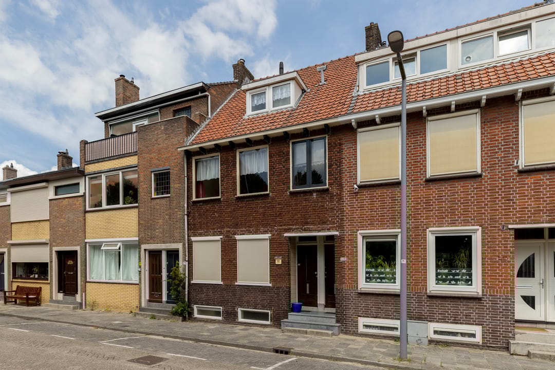 Photo 38 of Zestienhovensekade 183