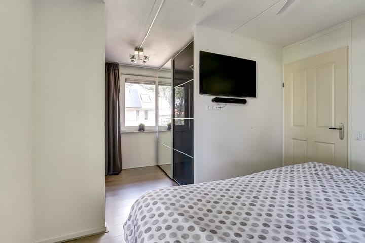 Foto 15 van Hoveniersweg 6