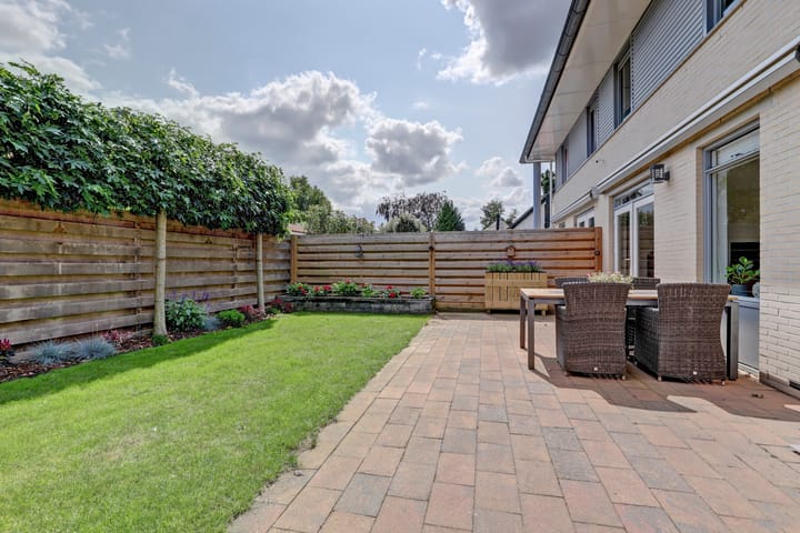 Foto 27 van Hoveniersweg 6