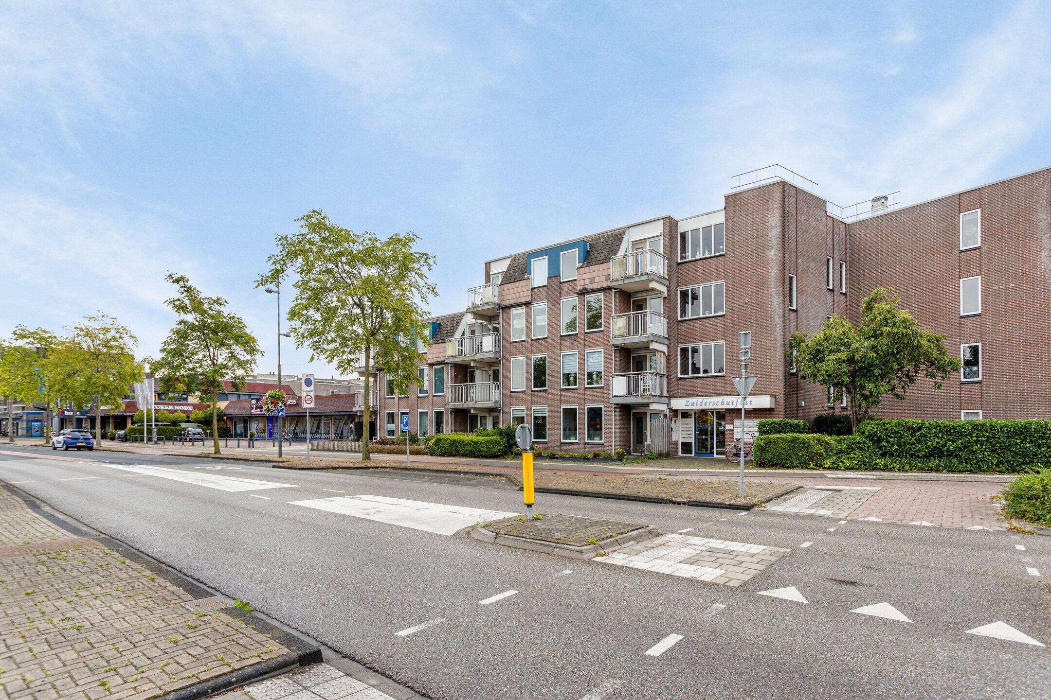 Photo 15 of Schutstraat 133-A