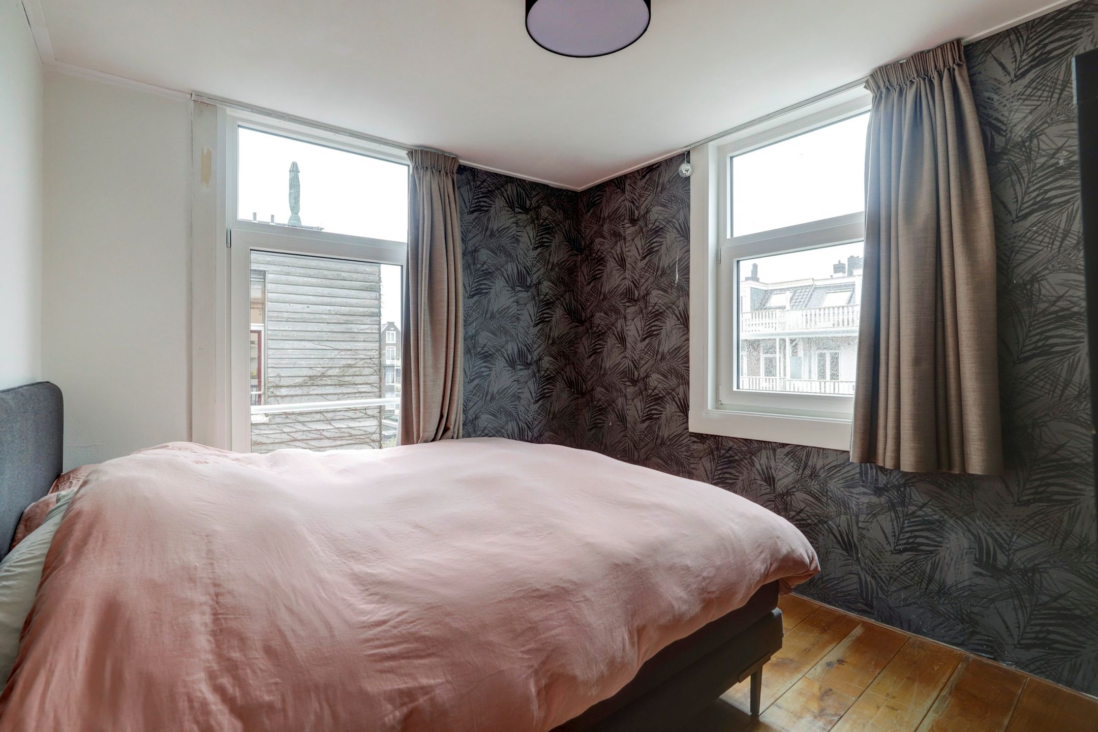 Foto 12 van Eerste Jacob van Campenstraat 46-3