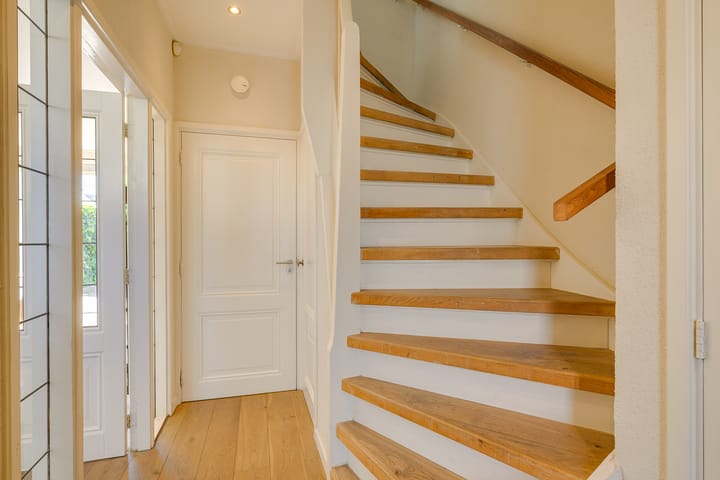 Foto 13 van van Lennepstraat 16