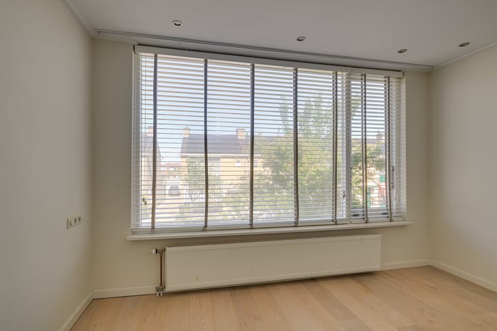 Foto 18 van van Lennepstraat 16