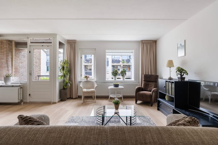 Foto 15 van Dekamastraat 18