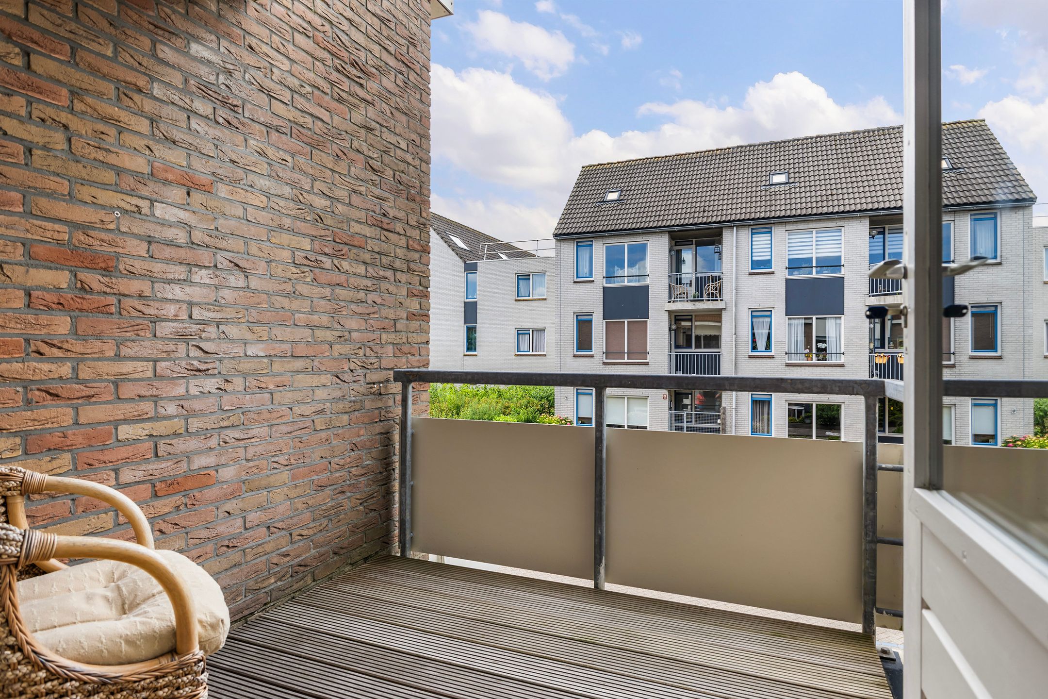 Photo 24 of Dekamastraat 18