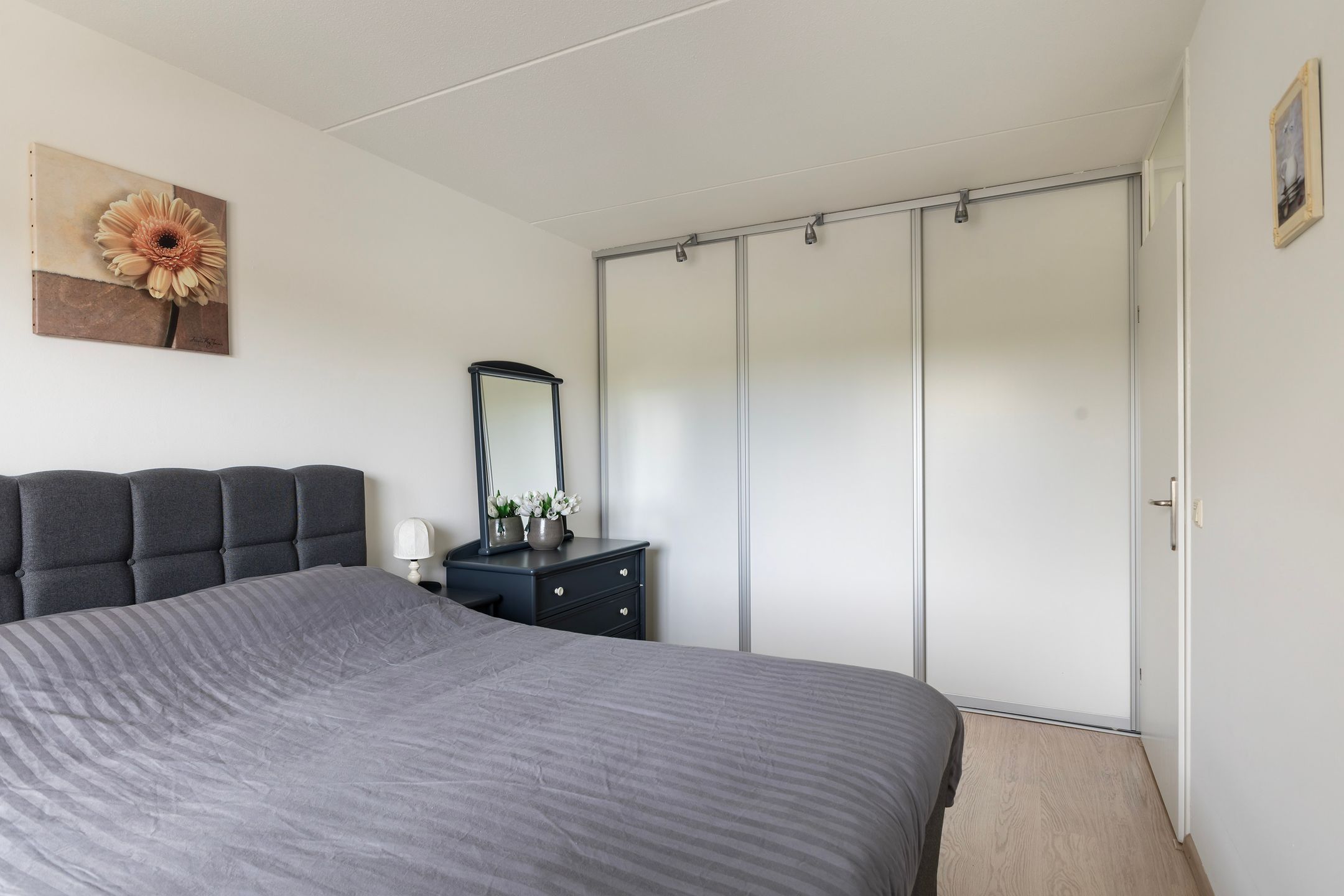 Photo 27 of Dekamastraat 18