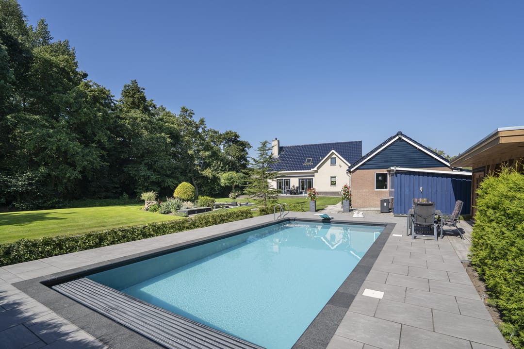 Foto 47 van Zuiderlingedijk 245-A