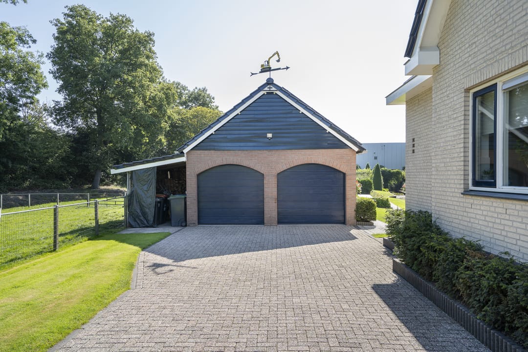 Foto 58 van Zuiderlingedijk 245-A