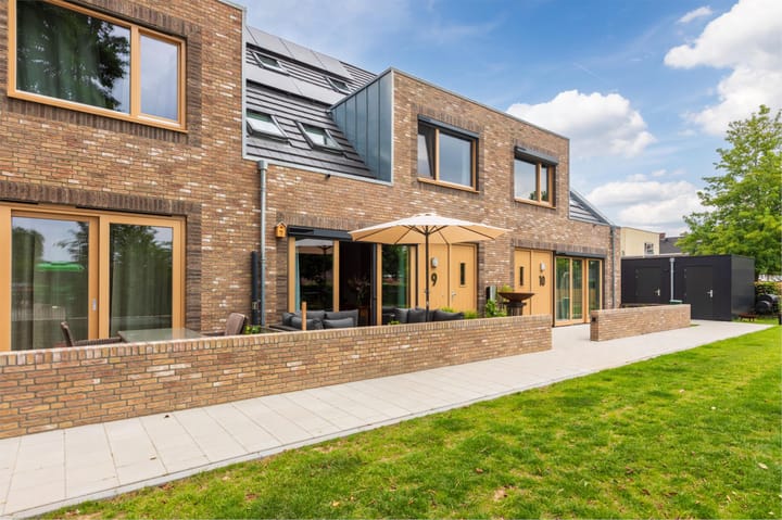 Photo 5 of Maximahof 9