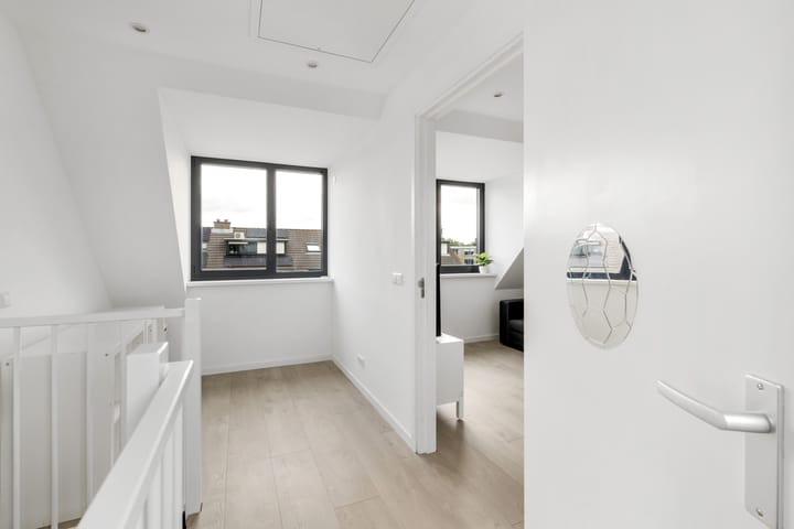 Foto 37 van Bouvignestraat 66