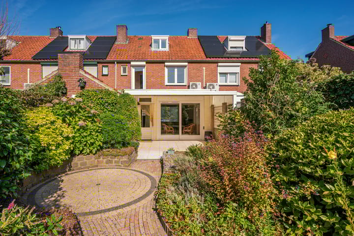 Foto 1 van Zustersstraat 26