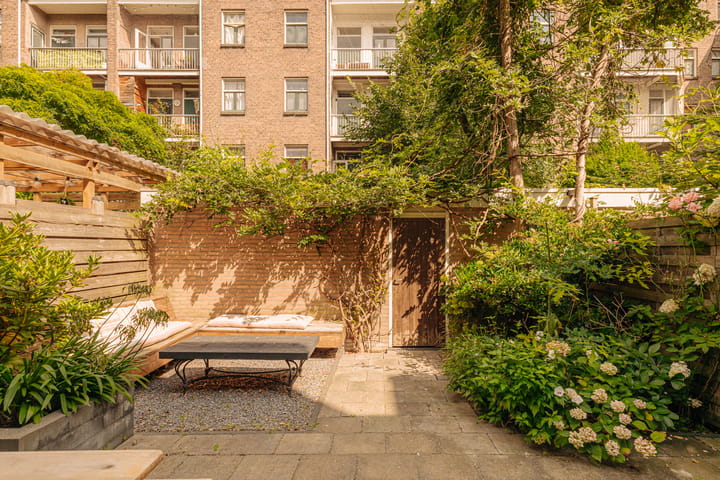 Photo 3 of Vincent van Goghstraat 23-A