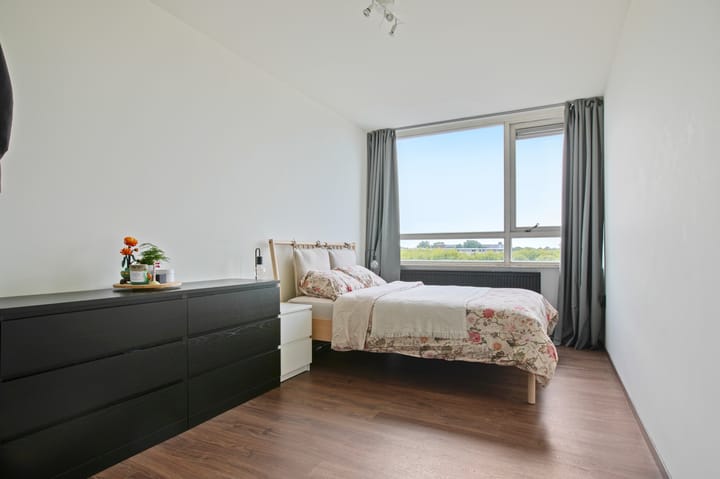 Foto 11 van Madridplantsoen 181