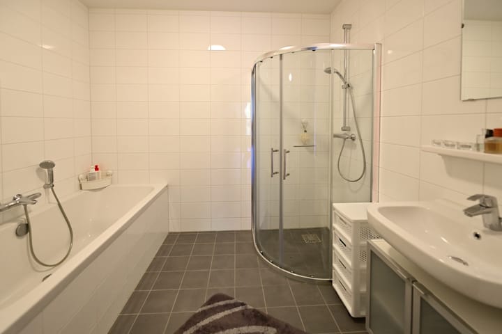 Foto 14 van Jan van der Heijdenstraat 180-J