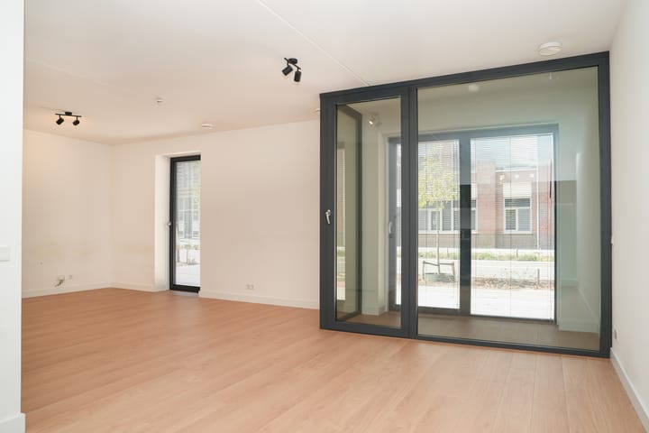 Photo 6 of Eindhovenseweg 24-A