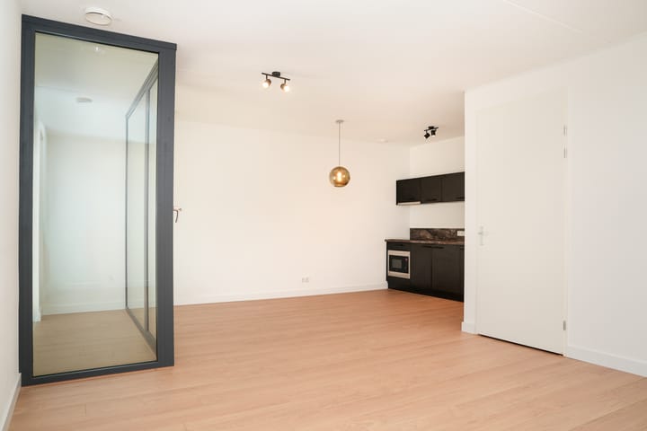 Photo 13 of Eindhovenseweg 24-A