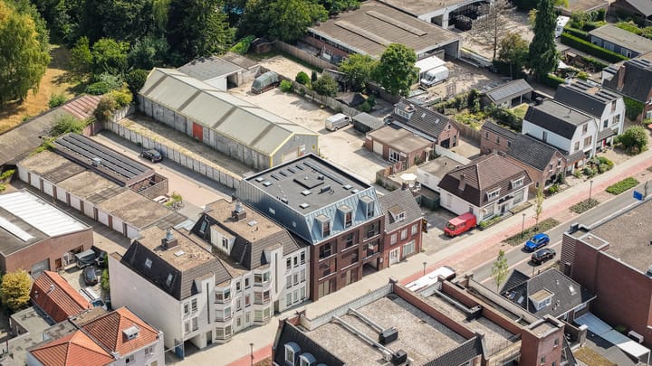 Photo 31 of Eindhovenseweg 24-A