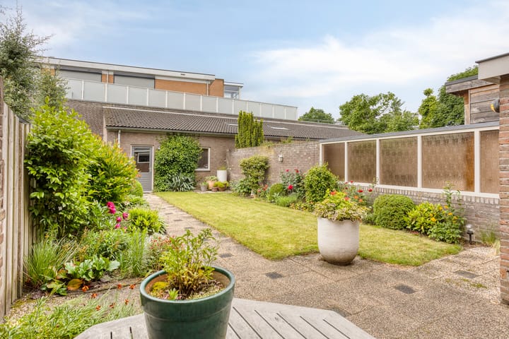 Photo 5 of Haarstraat 10