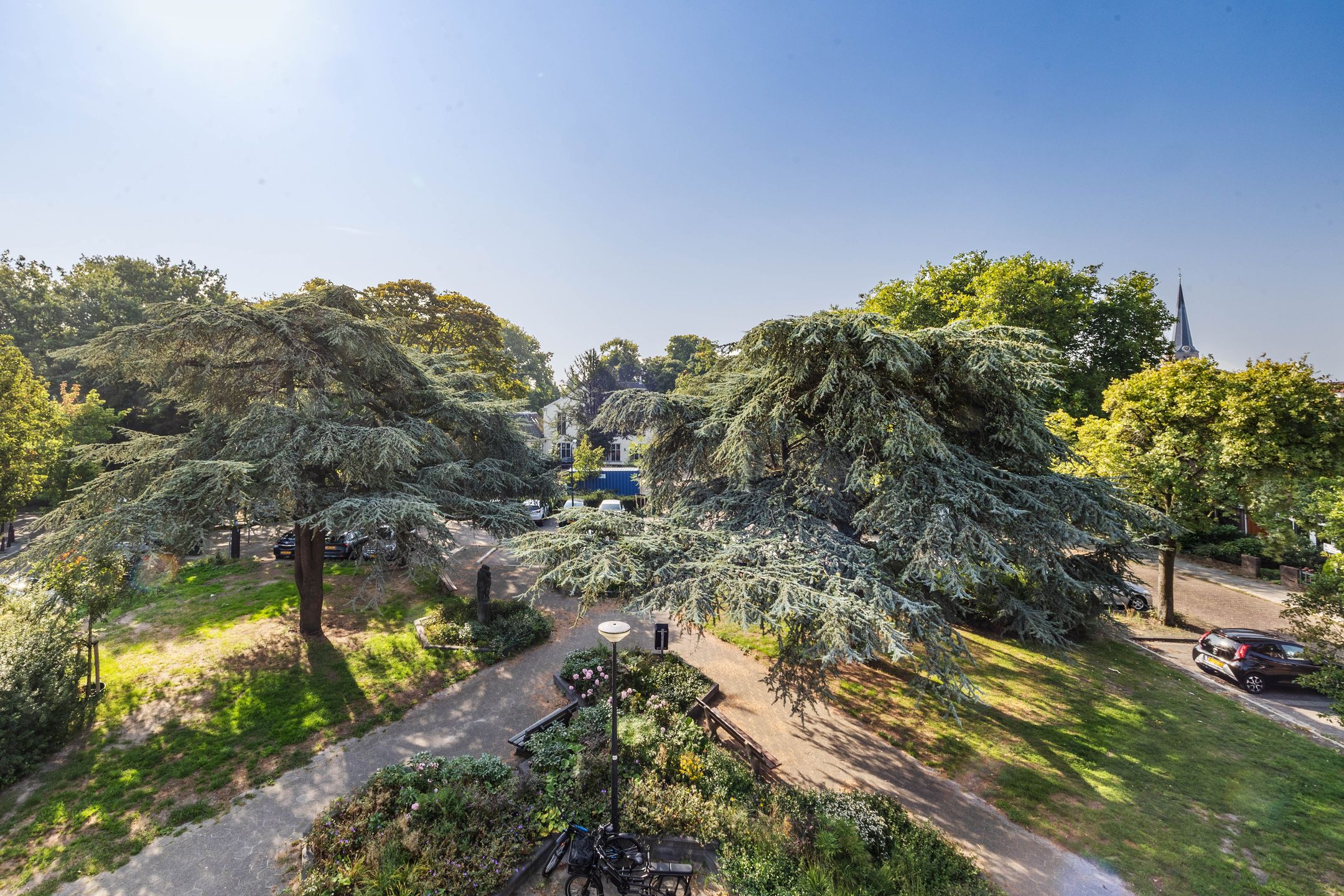 Foto 21 van Generaal van Geenplein 10