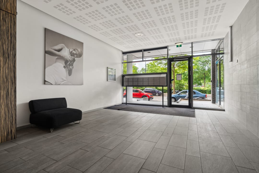 Foto 38 van Eva Besnyöstraat 543