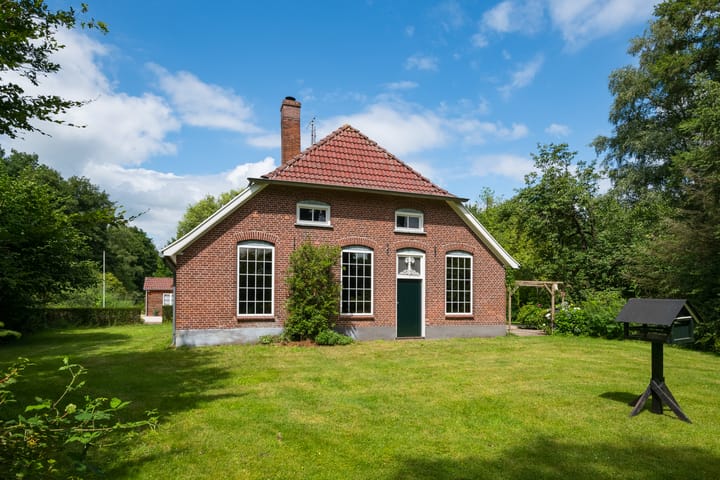 Foto 2 van Varsseveldsestraatweg 128