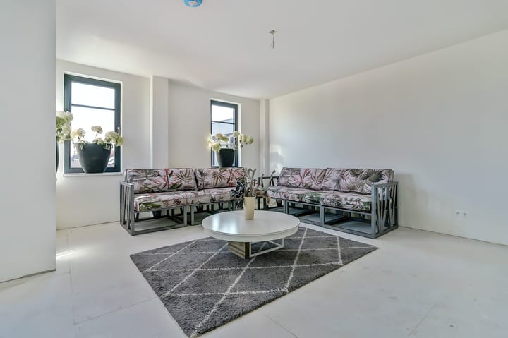 Photo 4 of Westvoorstraat 22-H