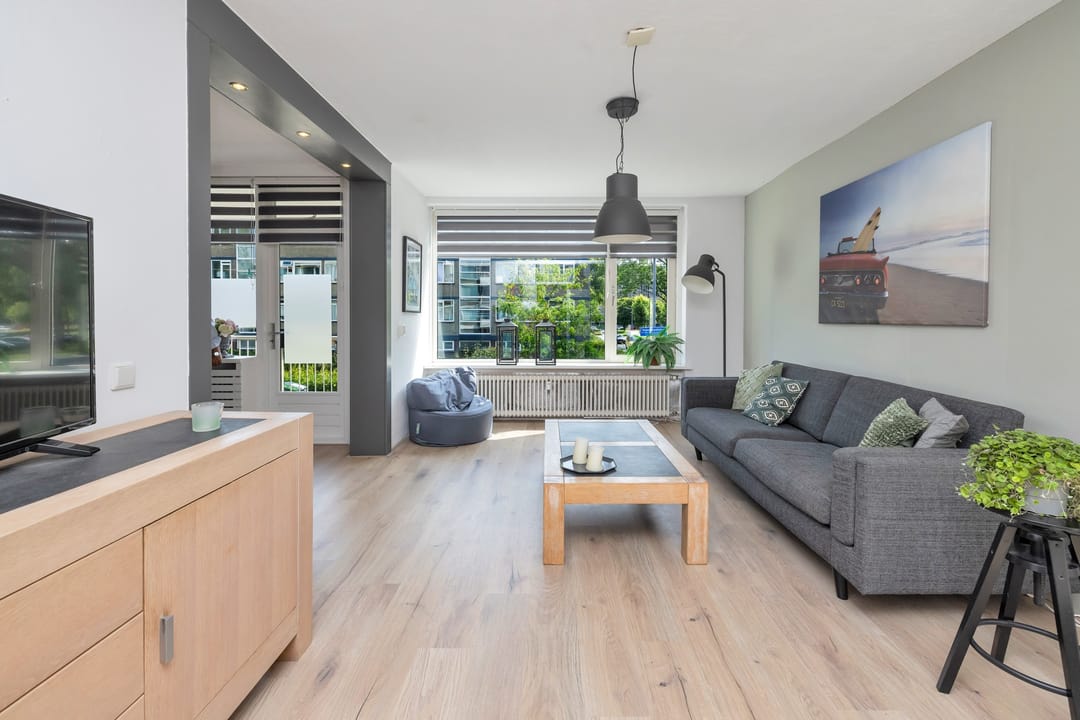 Photo 2 of Vennecoolstraat 55