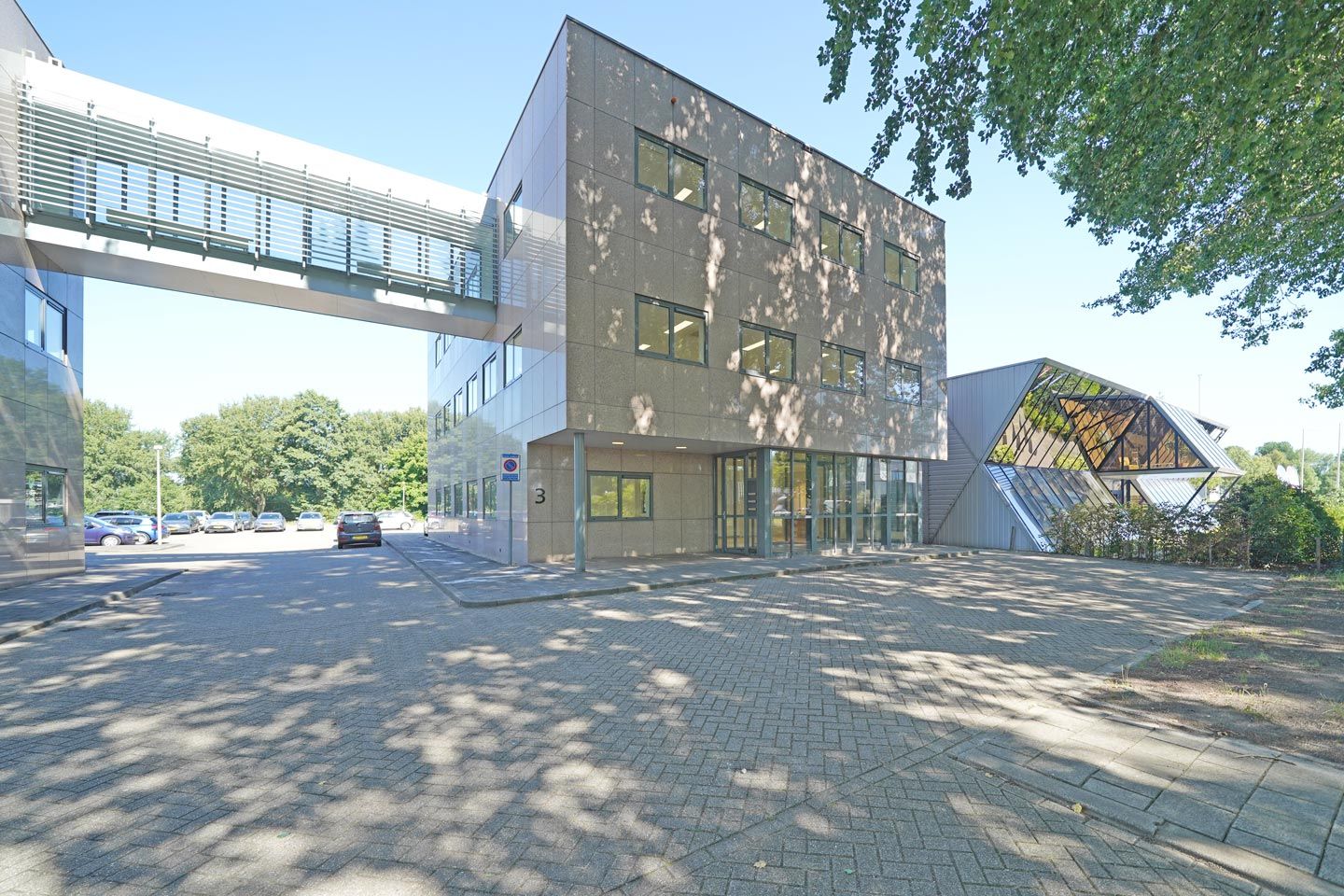 View photo 1 of Radioweg 3