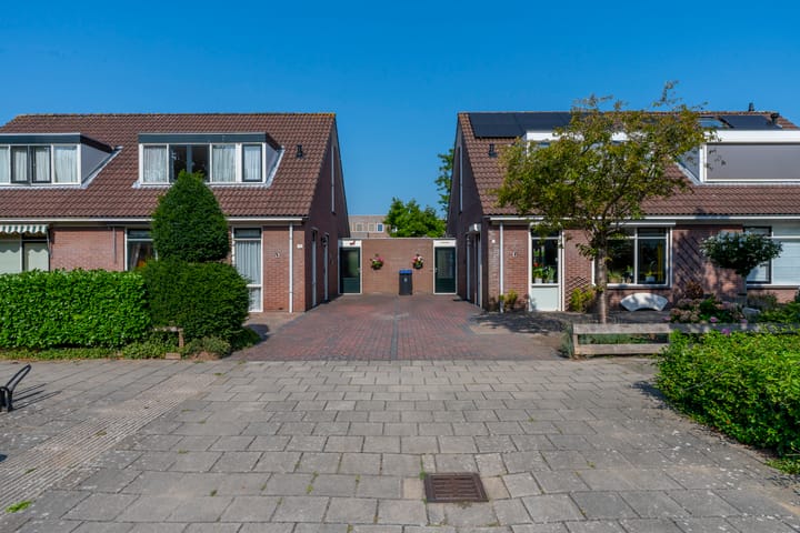 Foto 2 van Dr. Arienslaan 15