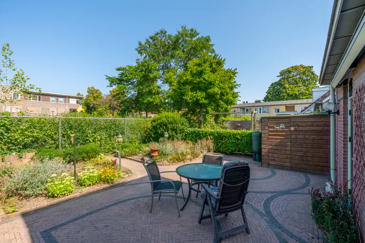 Foto 21 van Dr. Arienslaan 15