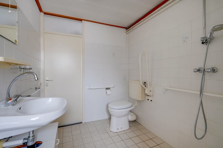 Foto 36 van Dr. Arienslaan 15