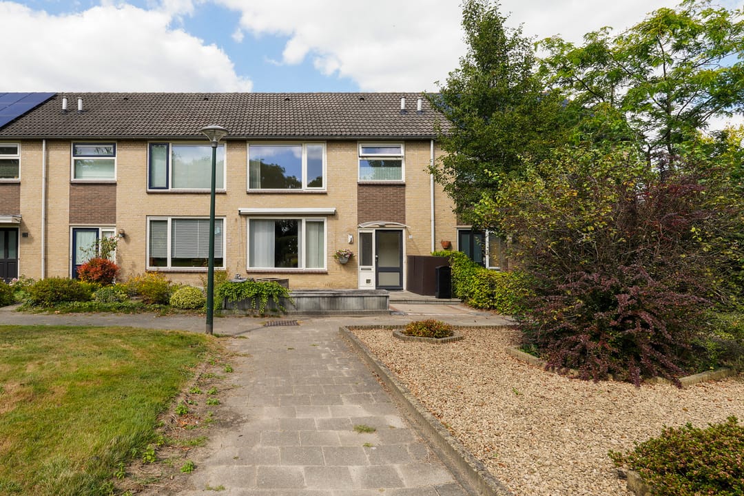 Foto 1 van Robert Schumanlaan 17