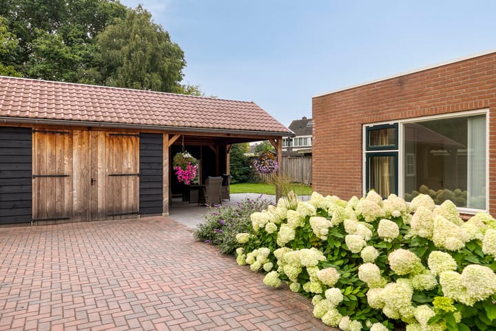 Foto 34 van Larenseweg 96