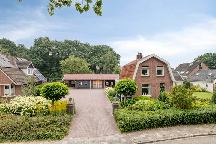 Foto 52 van Larenseweg 96