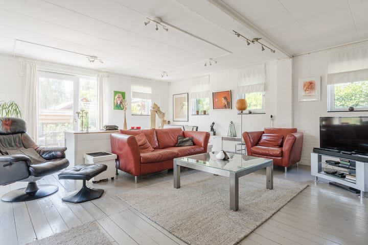 Photo 46 of Carstensdijk 148