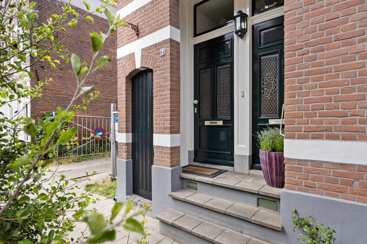 Foto 5 van Sloetstraat 64