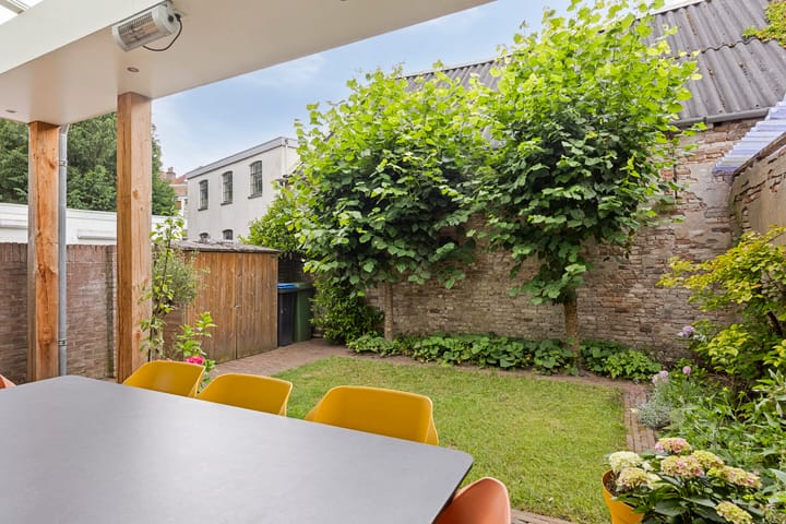 Foto 39 van Sloetstraat 64