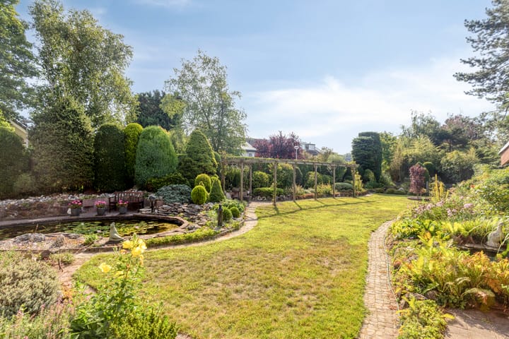 Foto 32 van Begoniastraat 2