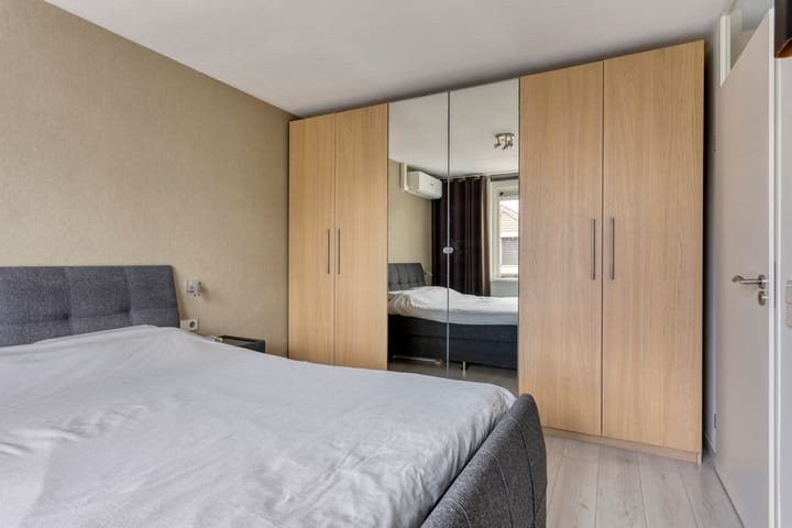 Foto 20 van Hannie Schaftstraat 25