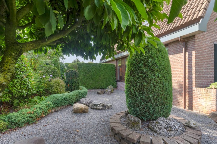 Foto 38 van Begoniastraat 2